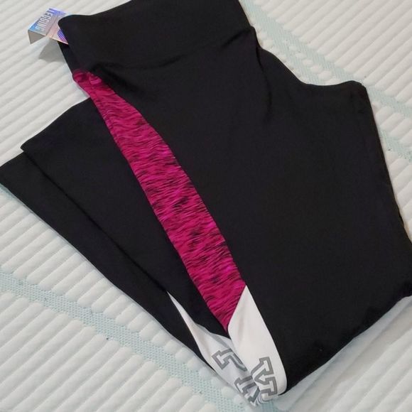 VS PINK ULTIMATE LEGGINGS NWT - Picture 2 of 3